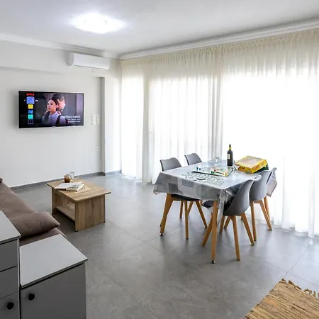 アパート Natalia Peramos Néa Péramos