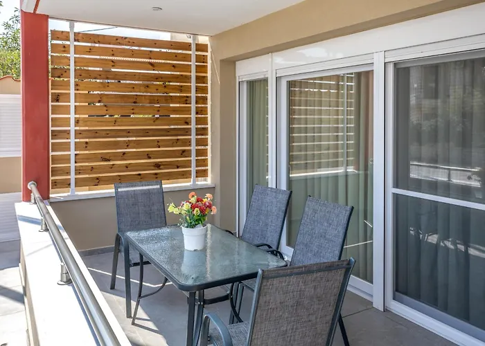 Natalia Peramos Appartement Néa Péramos